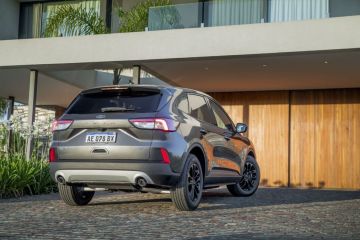 Vista Exterior del Nueva Kuga Híbrida