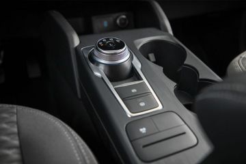 Compartimiento medio del Nueva Kuga Híbrida