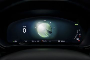 Pantalla de tablero 2 del Nueva Kuga Híbrida